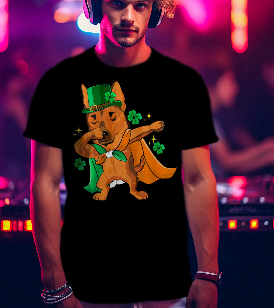 German Shepherd Leprechaun Dabbing With Shamrocks And Green Hat T-Shirt