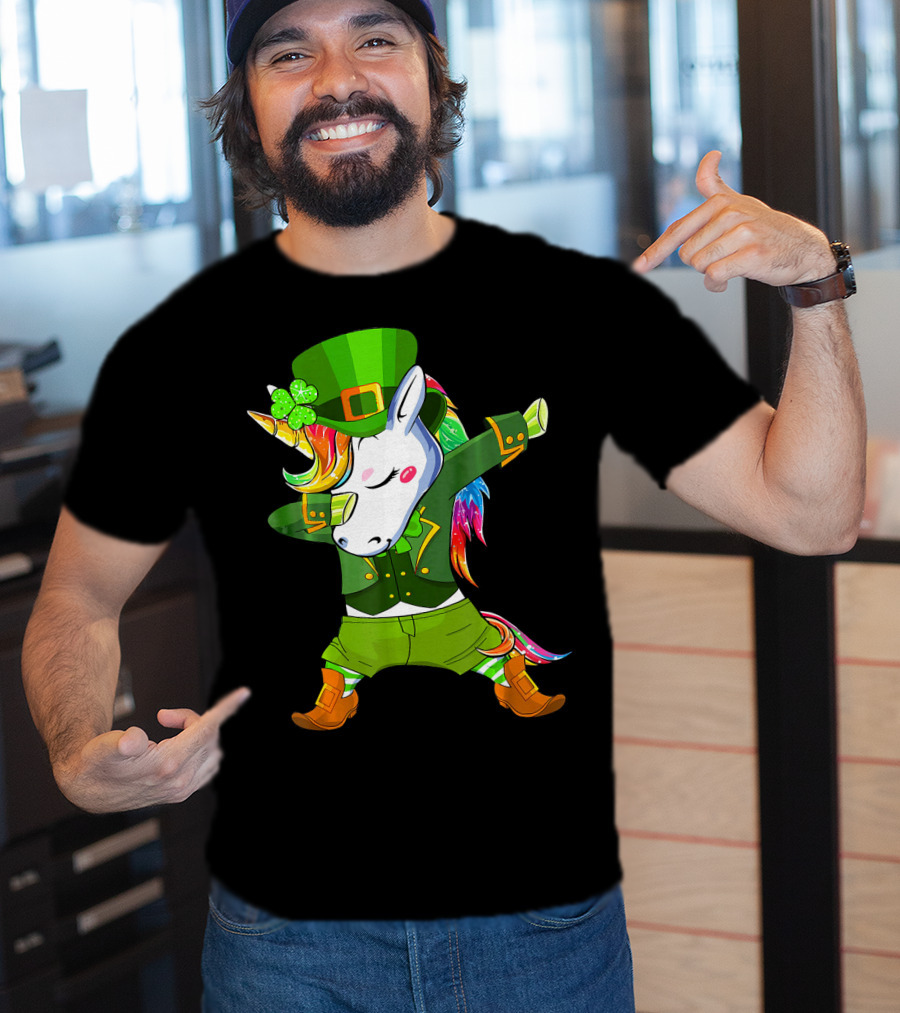 Leprechaun Costume Funny Dabbing Unicorn St. Patrick's Day Rainbow Magic T-Shirt