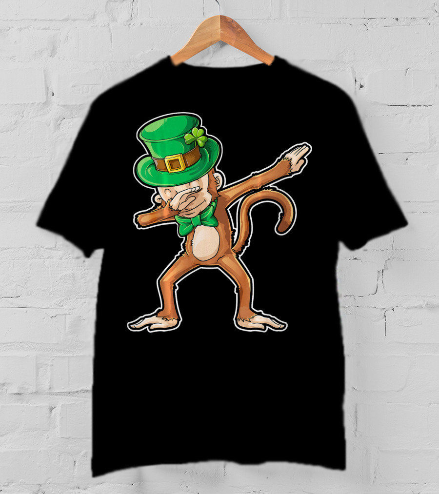 Dabbing Monkey St. Patrick's Day Leprechaun Hat Green Bow Tie T-Shirt