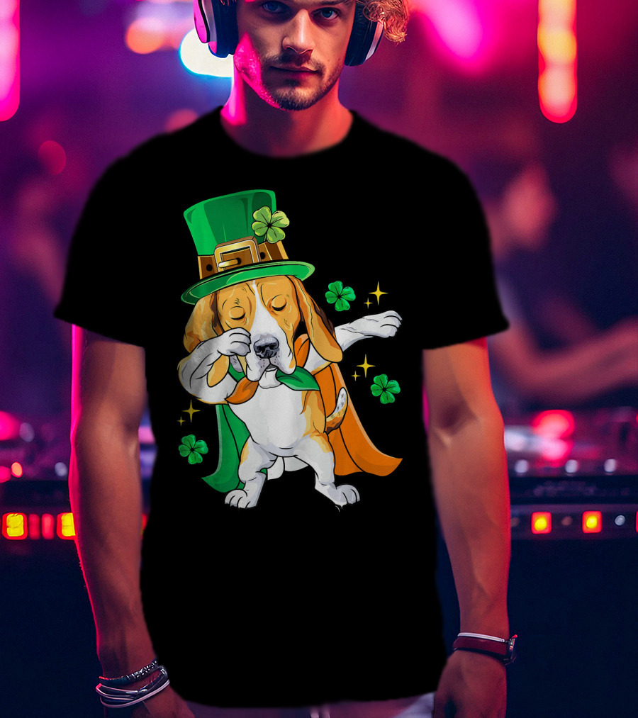 Beagle Dabbing Leprechaun St Patricks Day Shamrocks T-Shirt