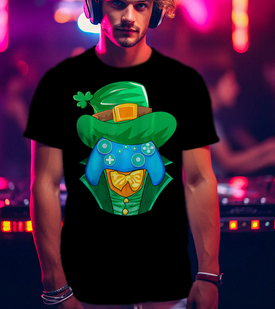 Leprechaun Gamer Controller St Patrick's Day Shamrock Hat Bowtie T-Shirt