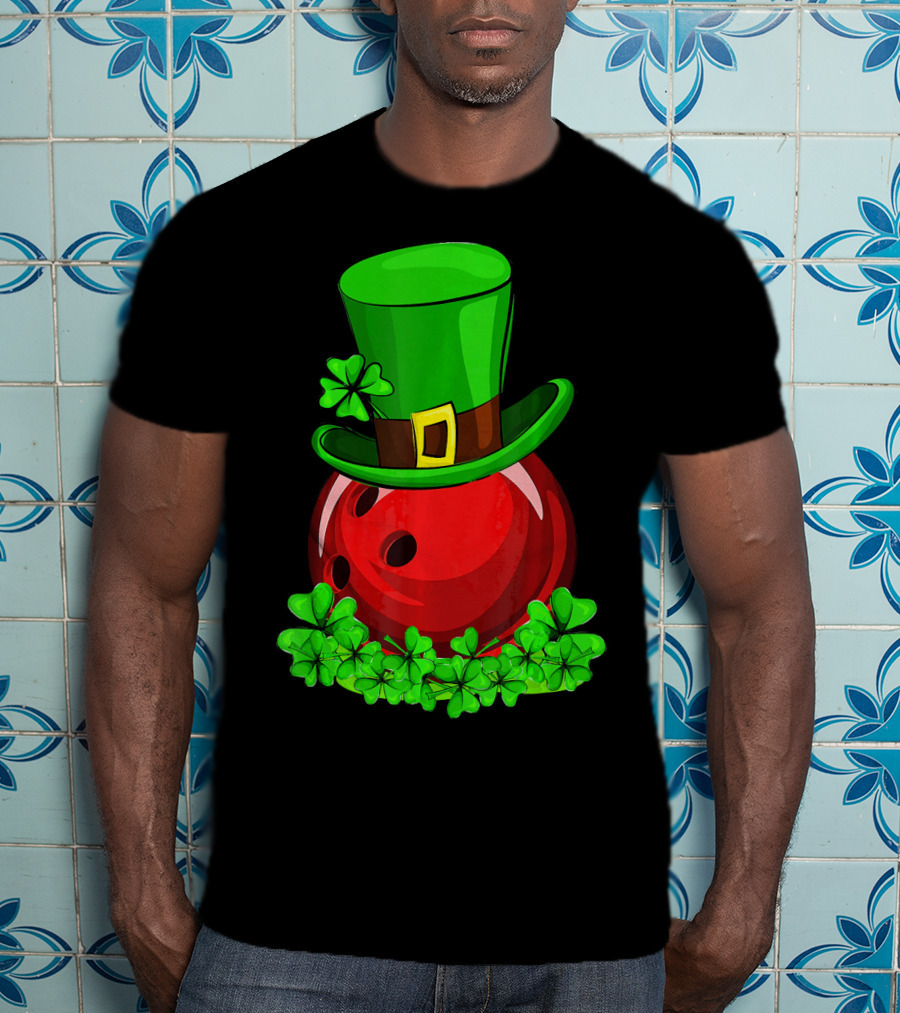 Leprechaun Hat Bowling Shamrock St Patrick's Day T-Shirt