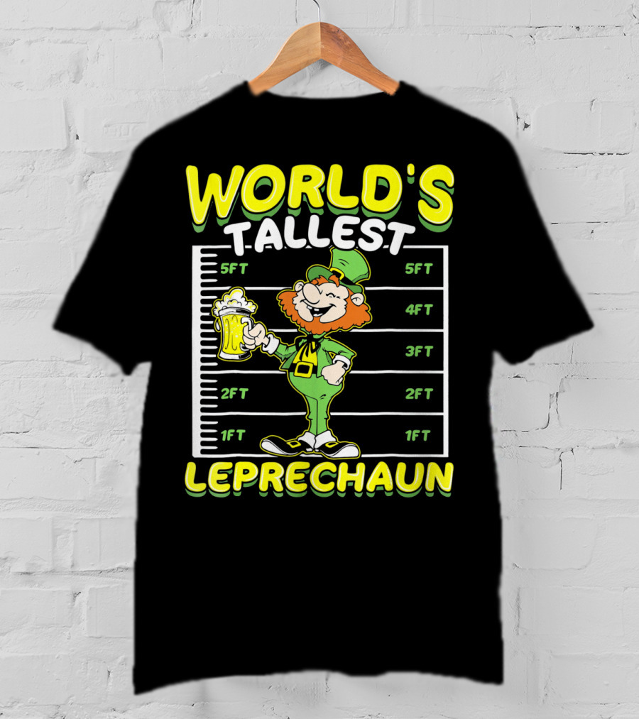 WORLD'S TALLEST LEPRECHAUN Funny St Pat Holding Beer Mug With Height Chart T-Shirt