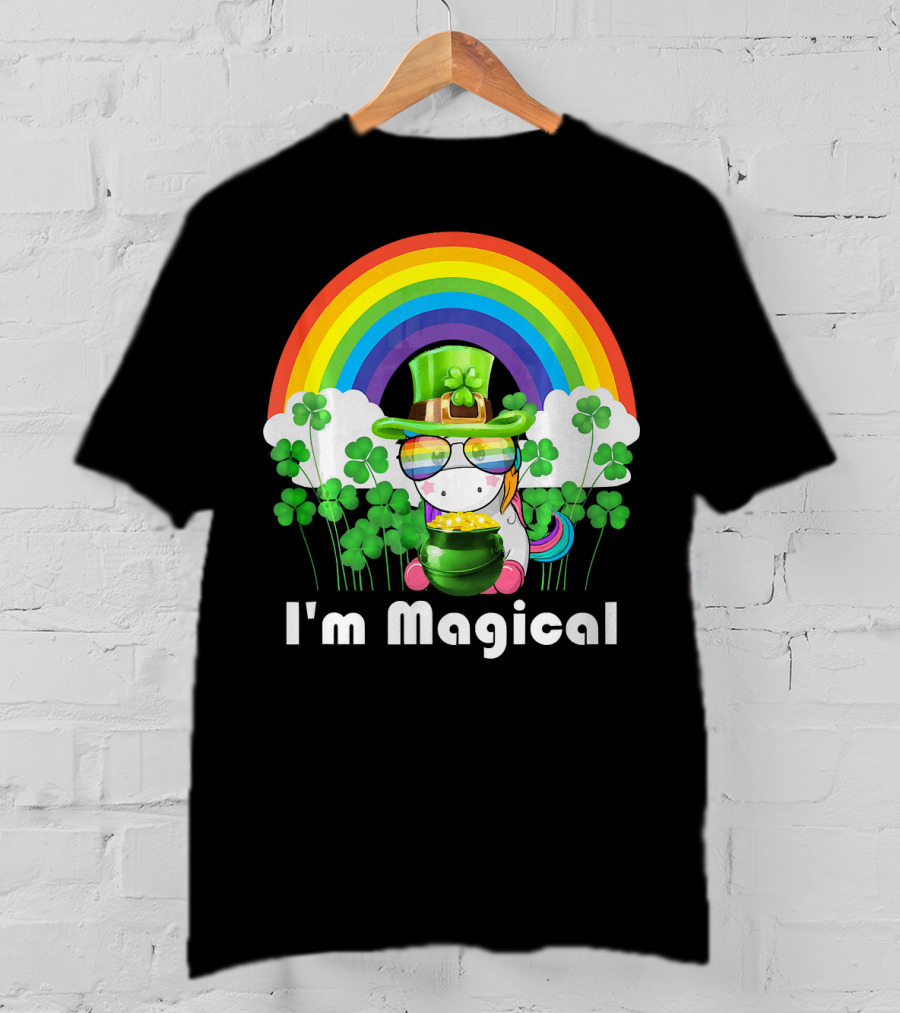 I'm Magical St. Patrick's Day Unicorn With Rainbow And Shamrocks T-Shirt
