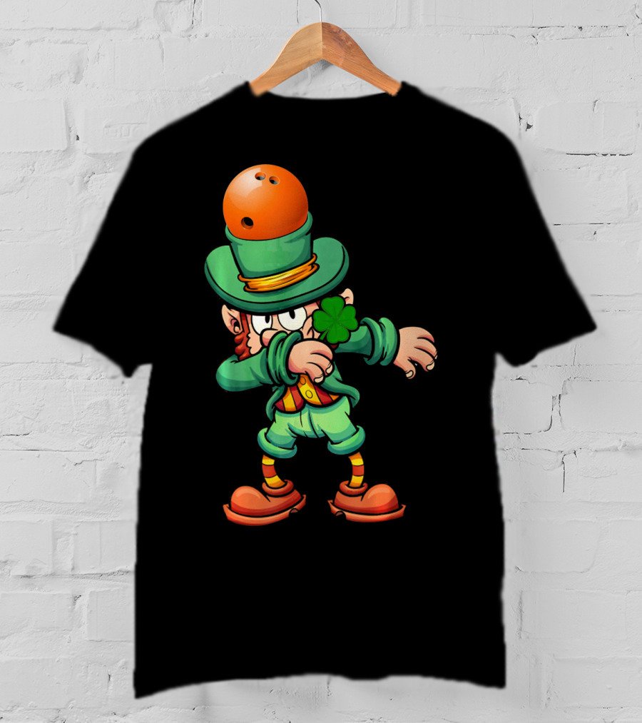 Dabbing Leprechaun Wearing Bowling Ball Hat Holding Shamrock T-Shirt
