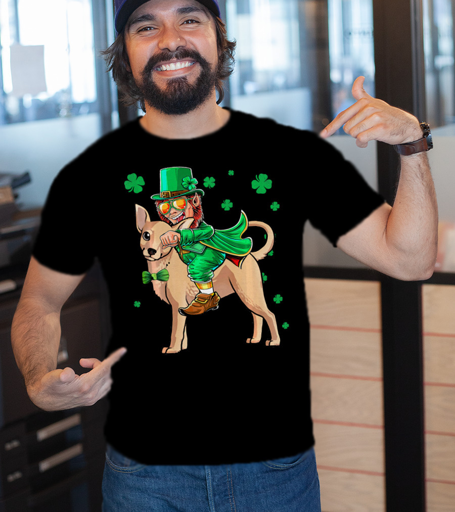 Leprechaun Riding Chihuahua With Shamrocks St. Patrick's Day T-Shirt