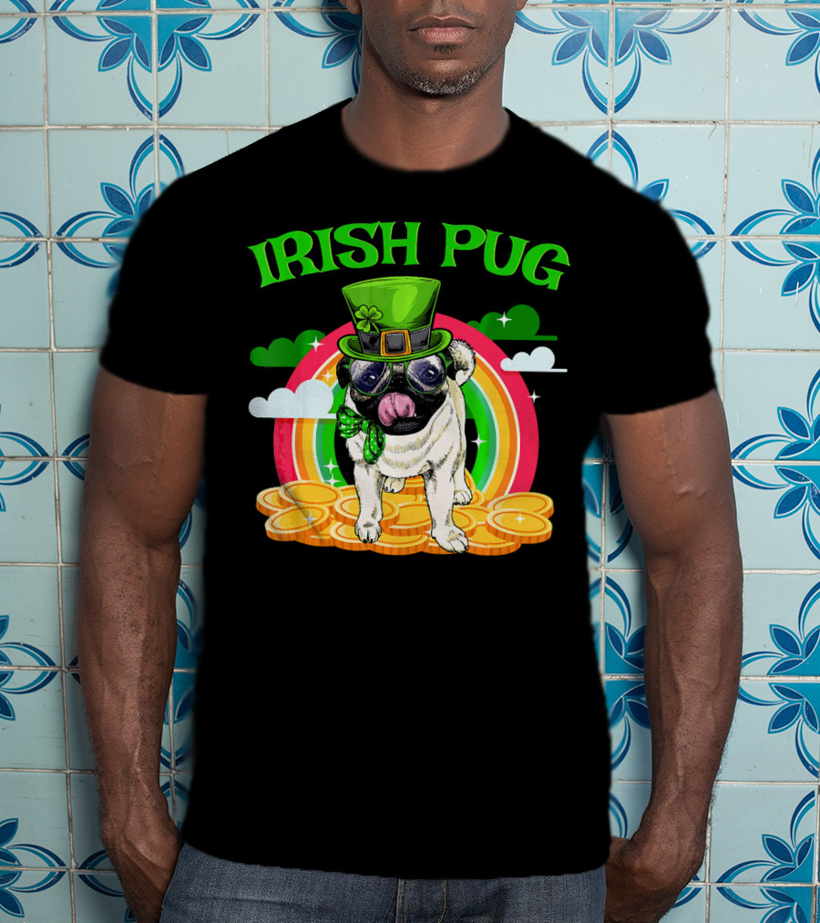 Irish Pug Funny St Patricks Day Leprechaun Rainbow Coins T-Shirt