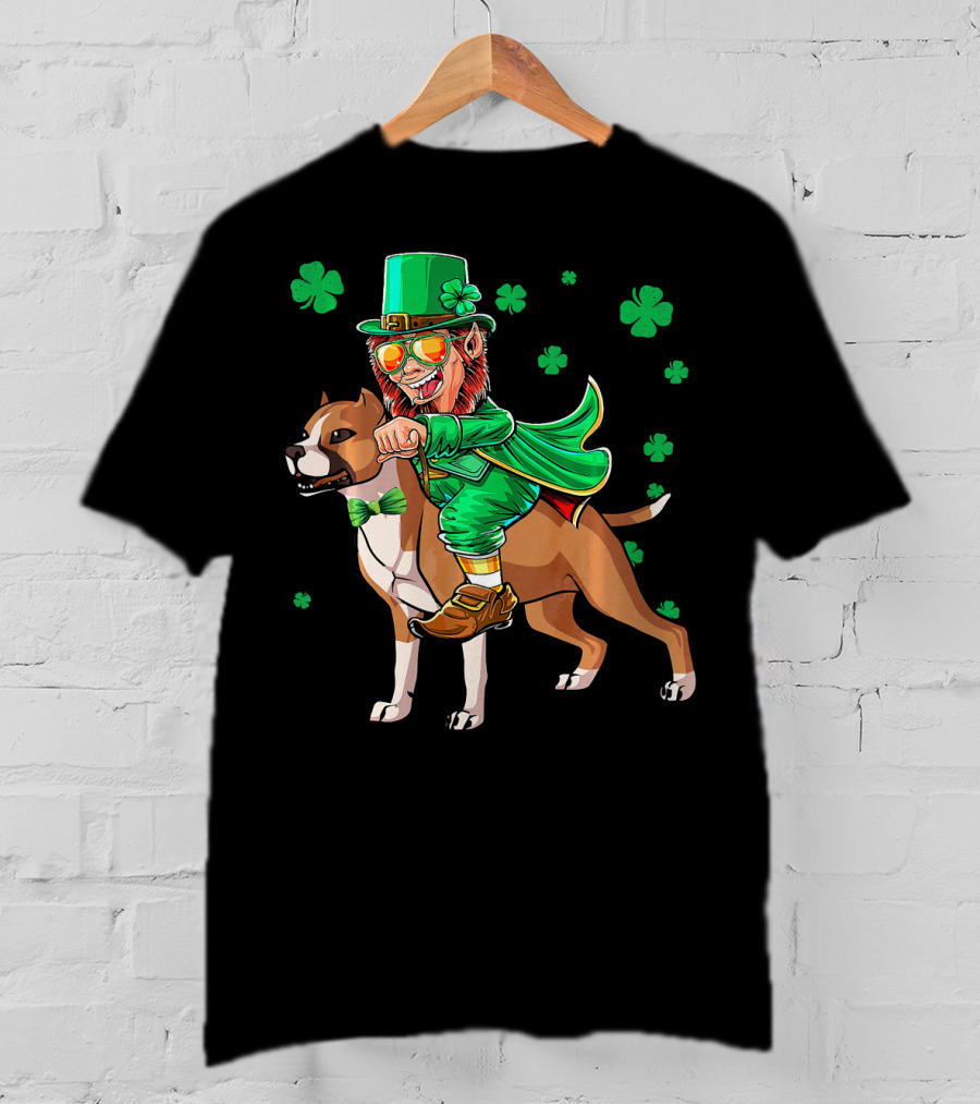 Leprechaun Riding Amstaff With Shamrock St. Patrick's Day T-Shirt