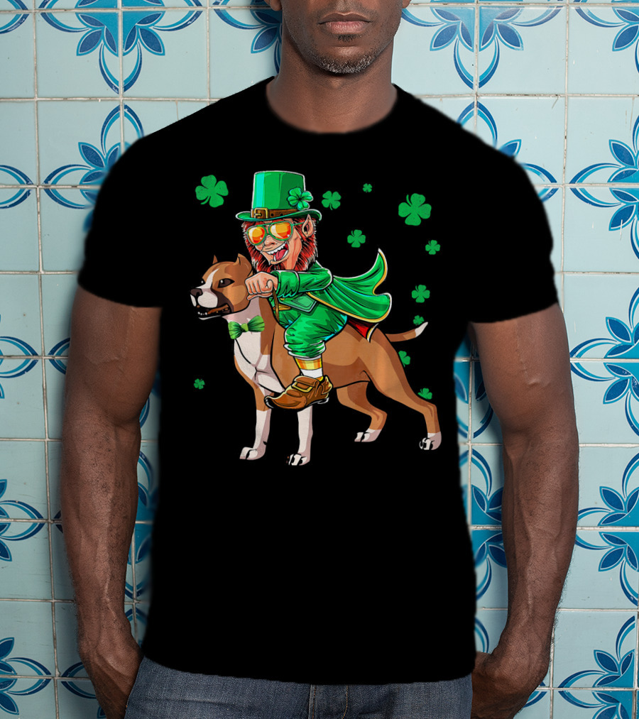 Leprechaun Riding Amstaff With Shamrock St. Patrick's Day T-Shirt