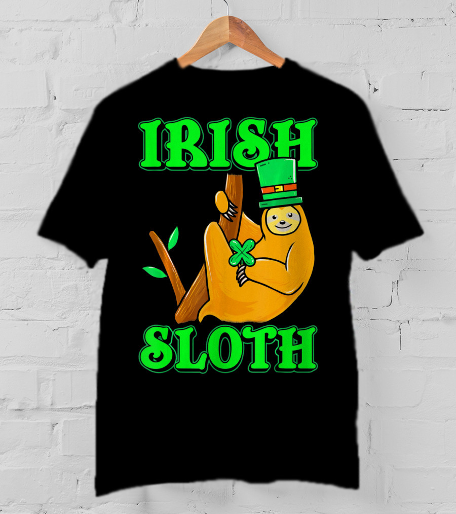 IRISH SLOTH Lucky Sloth With Shamrock And Green Hat T-Shirt