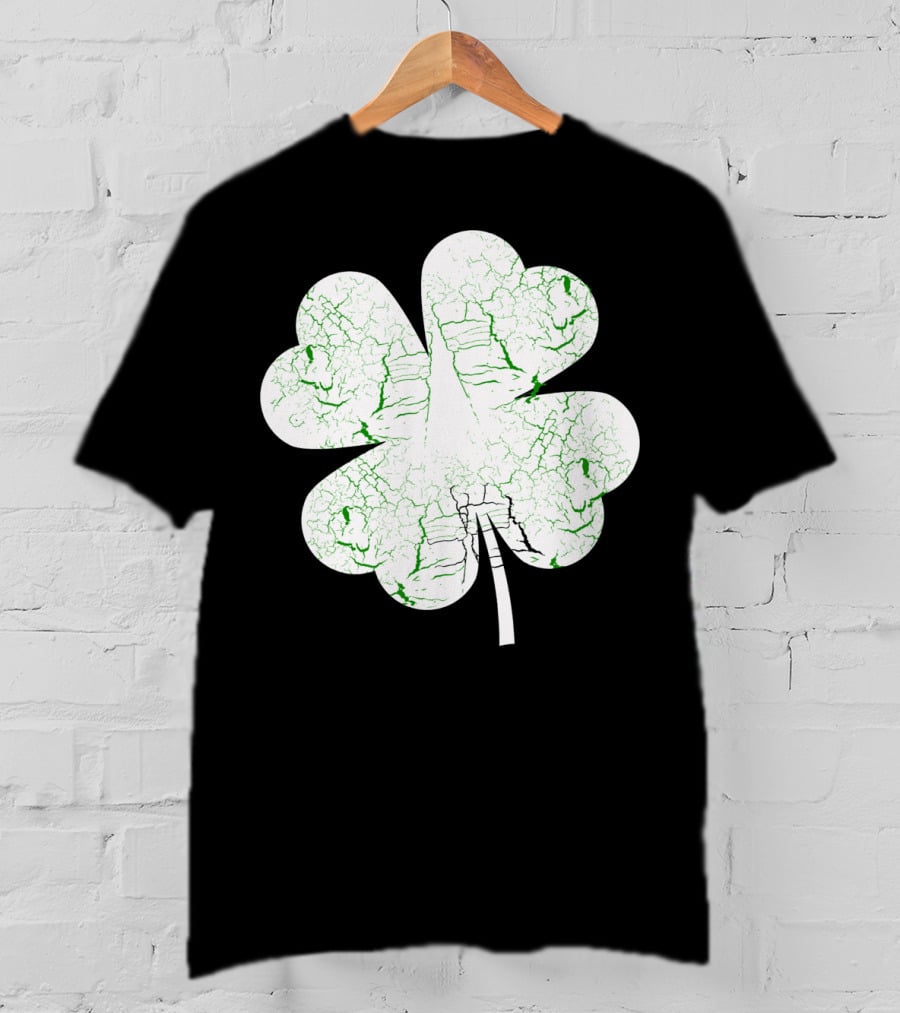 Distressed Green Textured Four Leaf Clover Luck T-Shirt