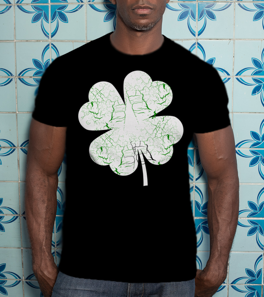 Distressed Green Textured Four Leaf Clover Luck T-Shirt