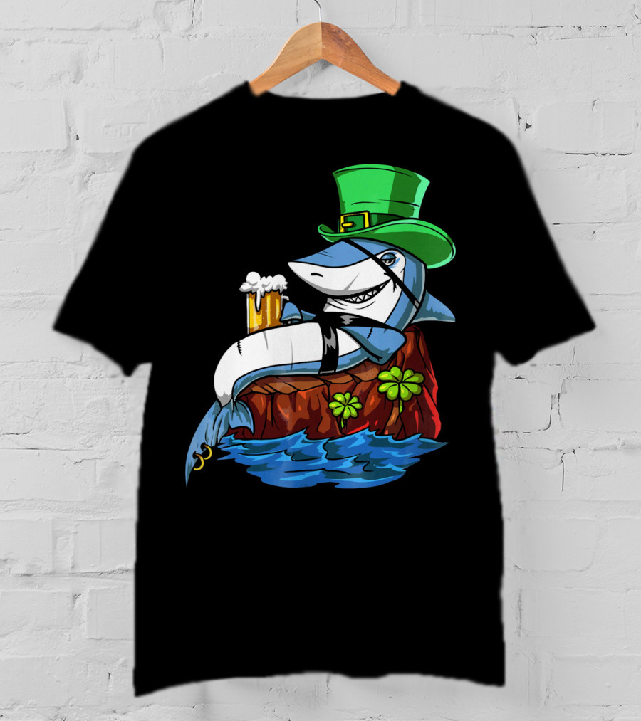 Leprechaun Shark Pirate St Patricks Beer Shamrock Rock T-Shirt