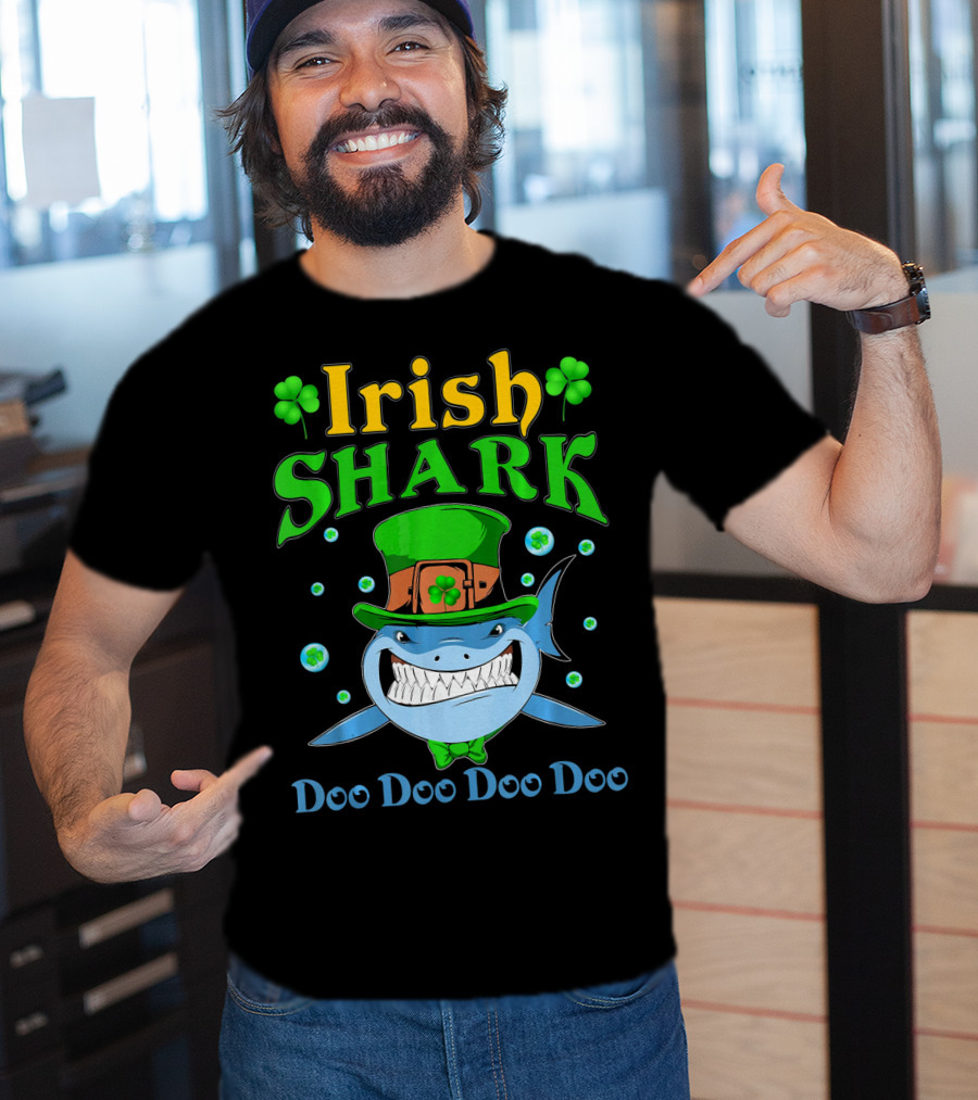 Irish Shark St Patricks Day Doo Doo Doo Doo T-Shirt