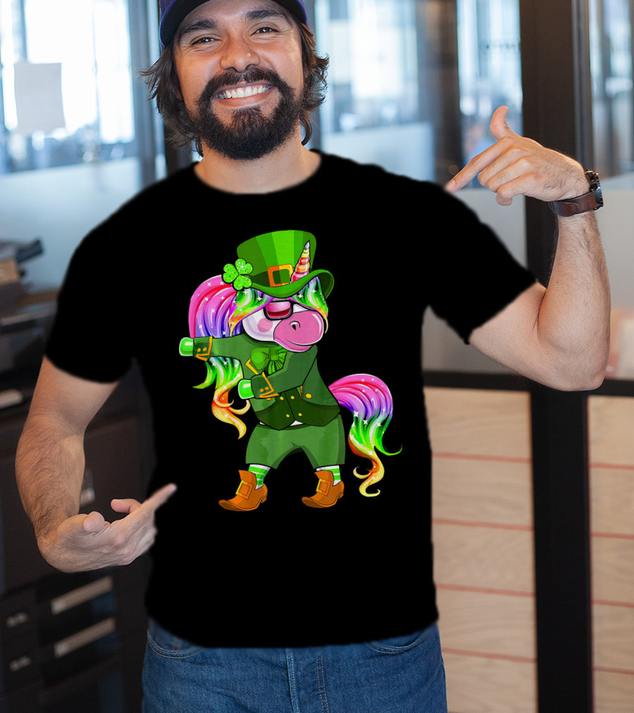 Leprechaun Costume Funny Flossing Unicorn St. Patrick's Day T-Shirt