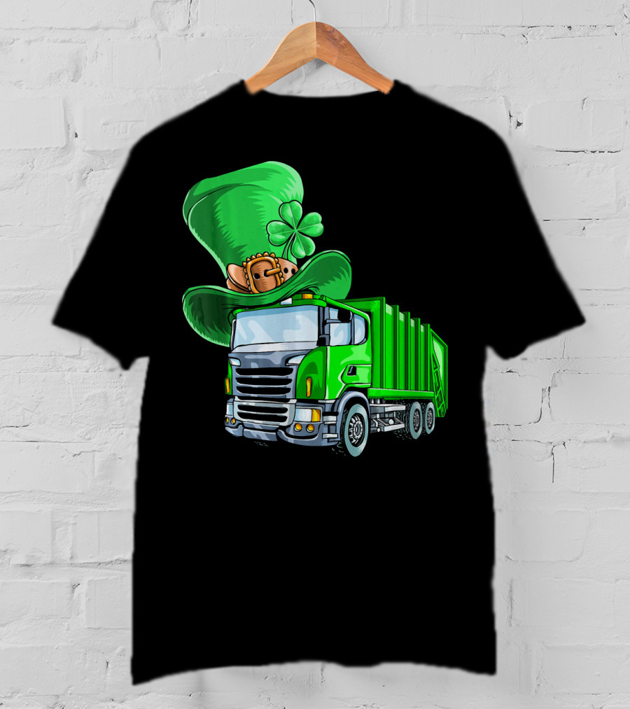 St Patricks Day Garbage Truck With Leprechaun Hat And Four-Leaf Clover T-Shirt