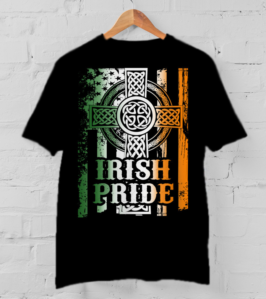 Irish Pride Celtic Cross St Patricks Day Flag Elements T-Shirt