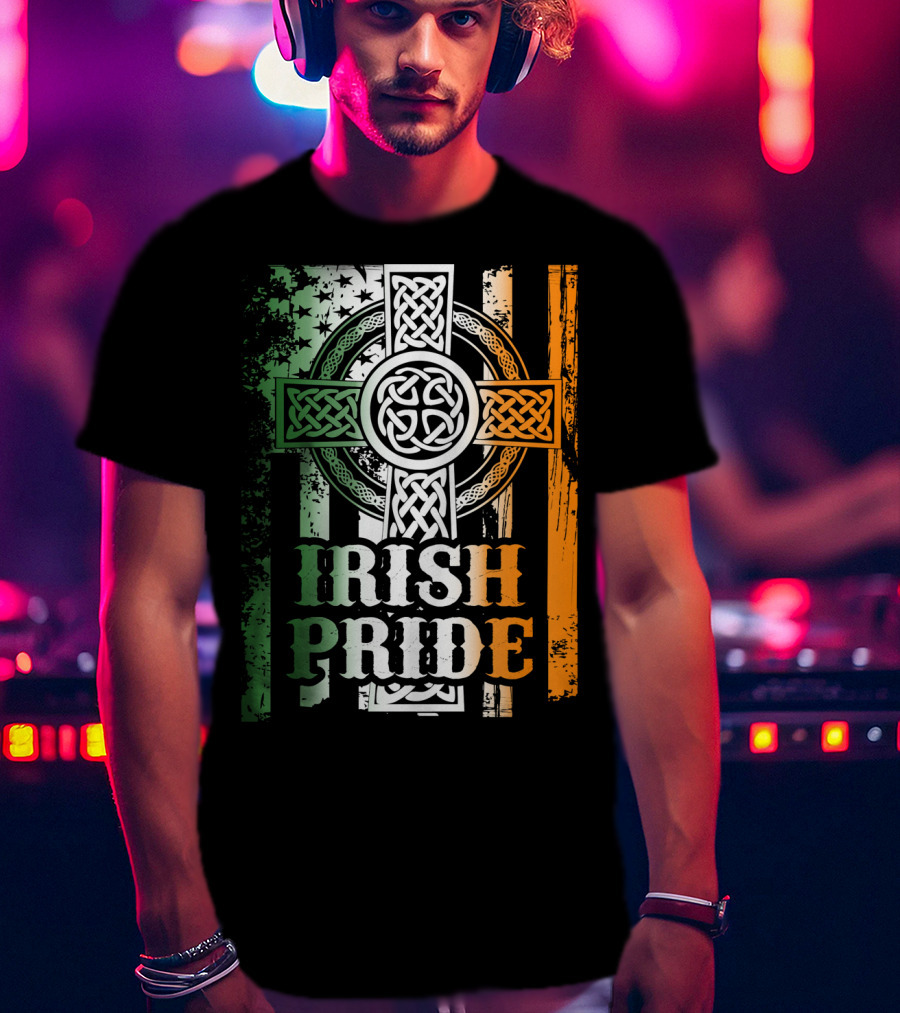 Irish Pride Celtic Cross St Patricks Day Flag Elements T-Shirt