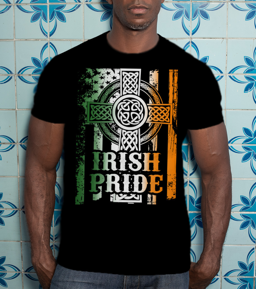 Irish Pride Celtic Cross St Patricks Day Flag Elements T-Shirt