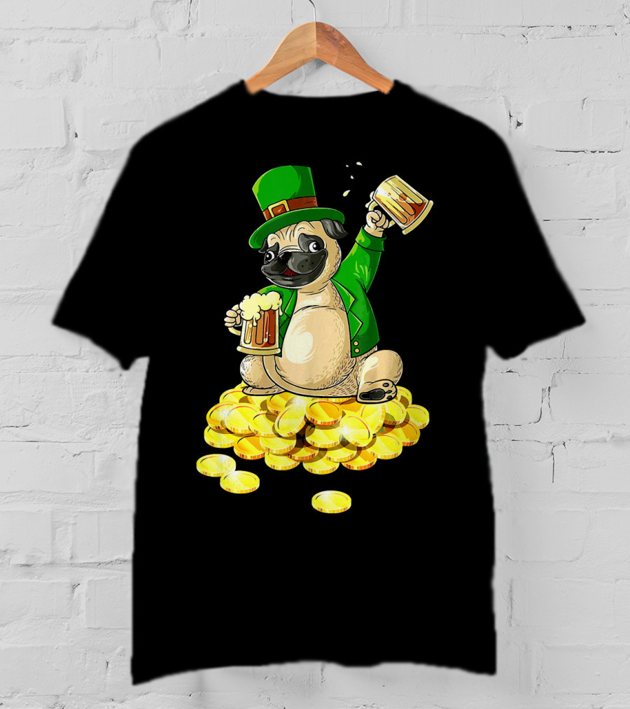 Irish Pug St. Patrick's Day Beer Cheers On Gold Coins T-Shirt