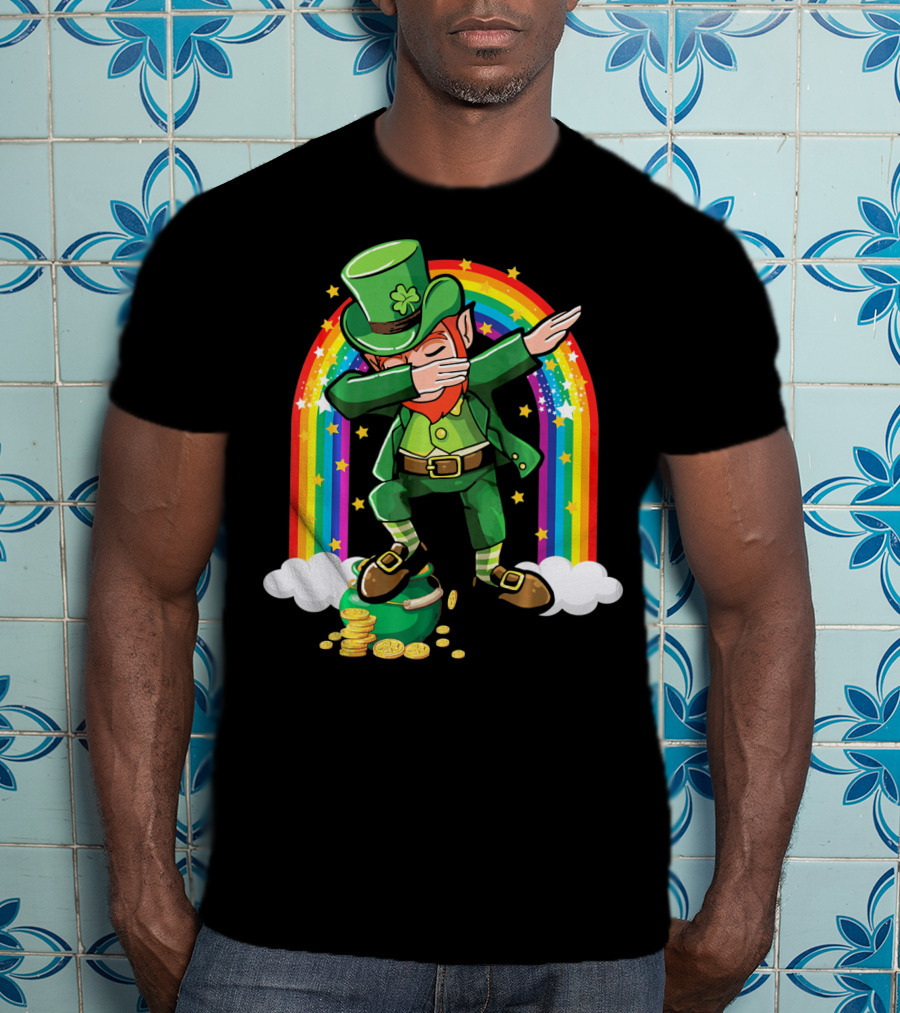 St Patricks Day Leprechaun Dabbing With Rainbow And Gold Coins T-Shirt