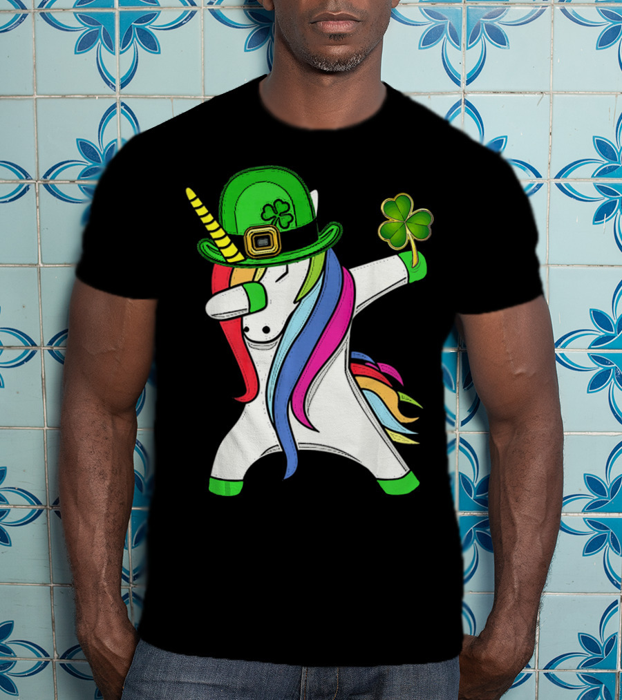Lepricorn Unicorn Leprechaun St.P Clover Hat Dabbing T-Shirt