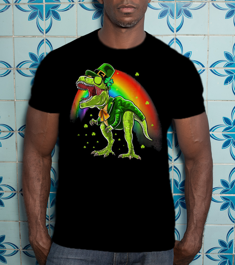St. Patricks Day T-Rex Dinosaur Leprechaun With Rainbow And Shamrocks T-Shirt