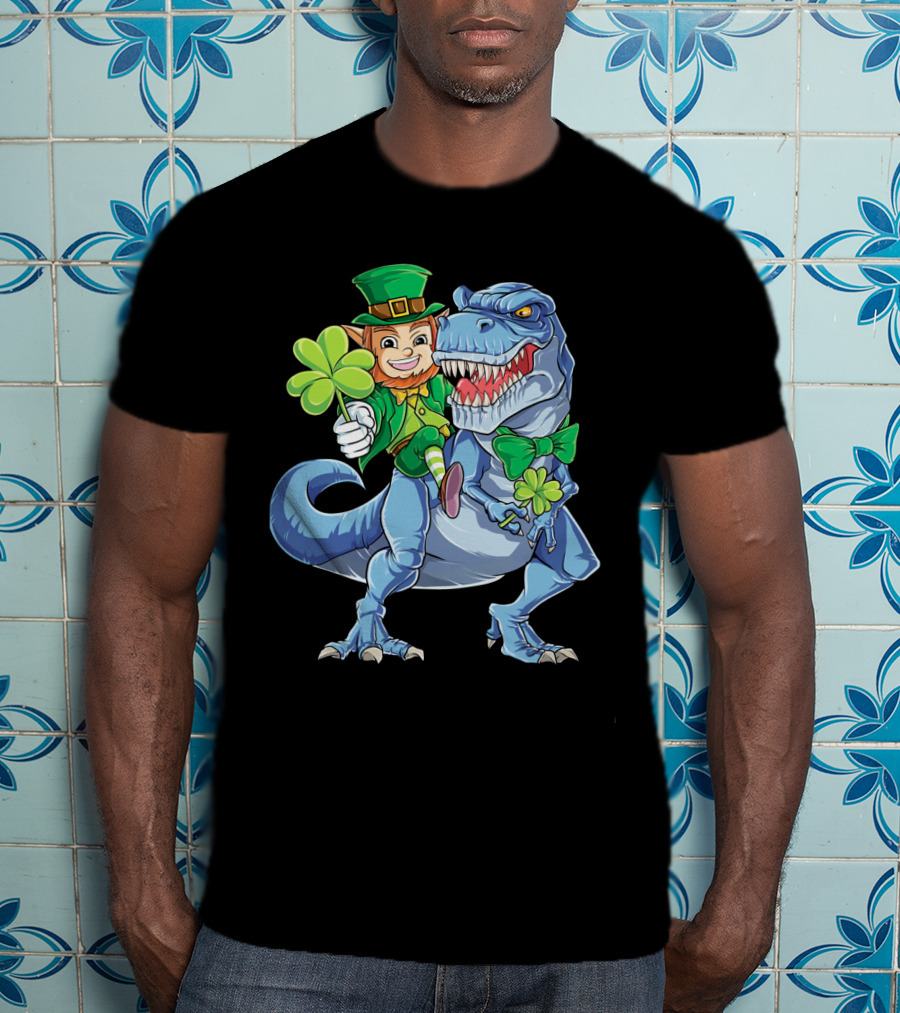 St Patricks Day Leprechaun Riding Dinosaur With Shamrock T-Shirt