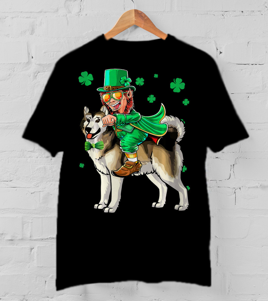 Leprechaun Riding Alaskan Malamute With Shamrocks T-Shirt