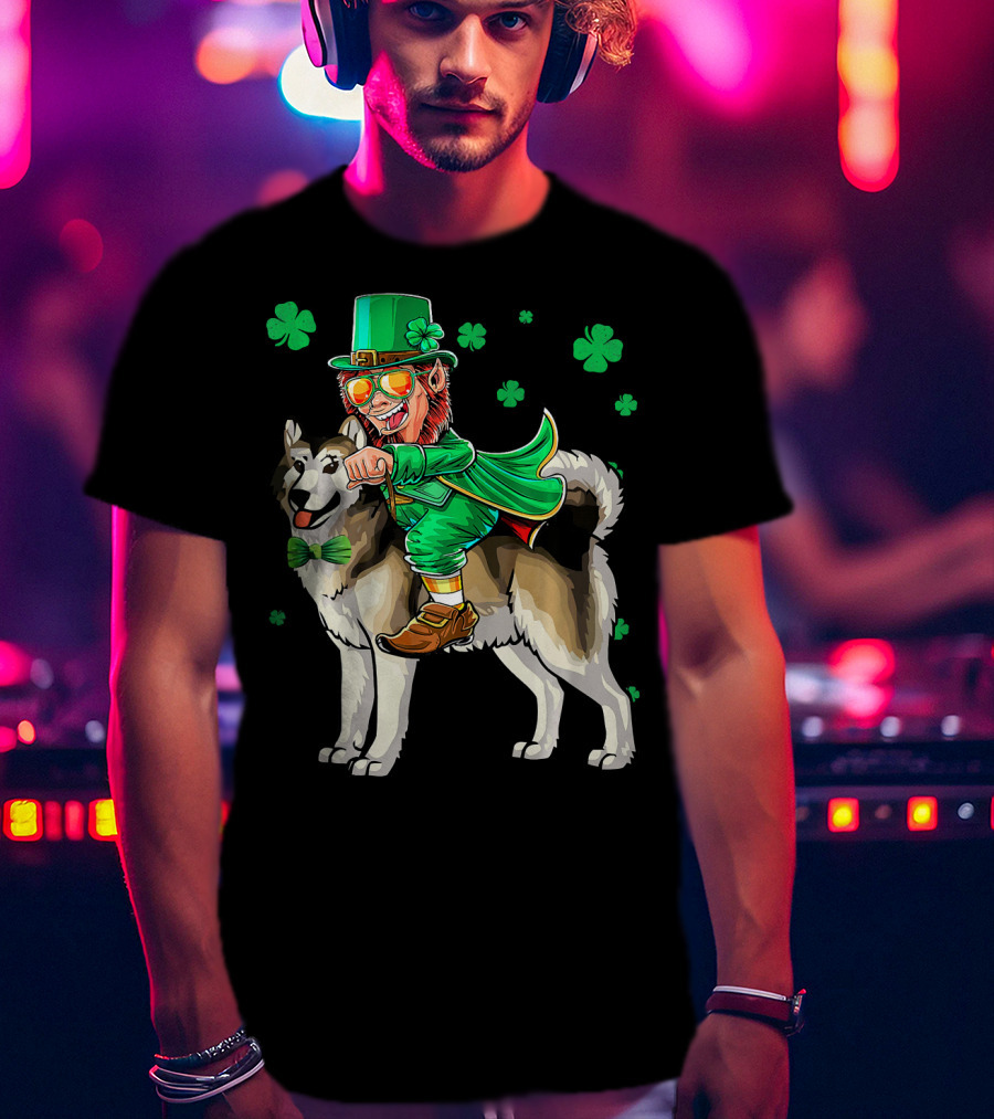 Leprechaun Riding Alaskan Malamute With Shamrocks T-Shirt