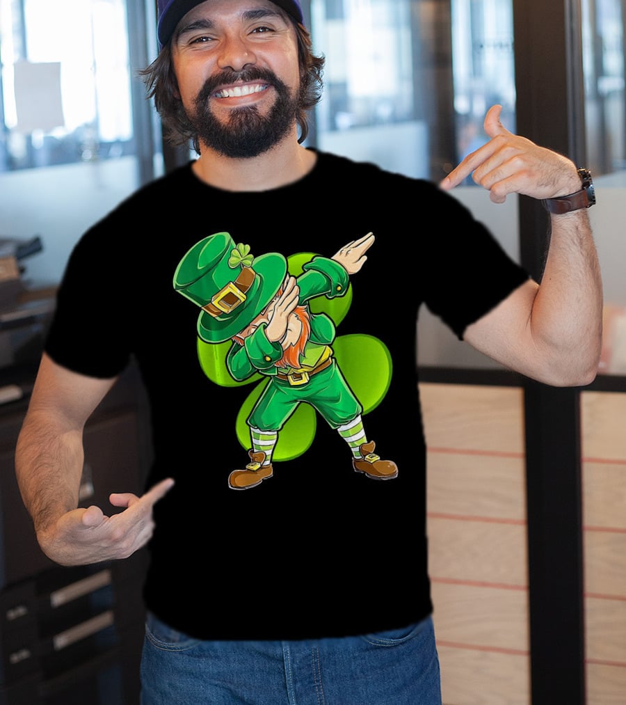 Dabbing Leprechaun Shamrock Dance St. Patrick's Day T-Shirt