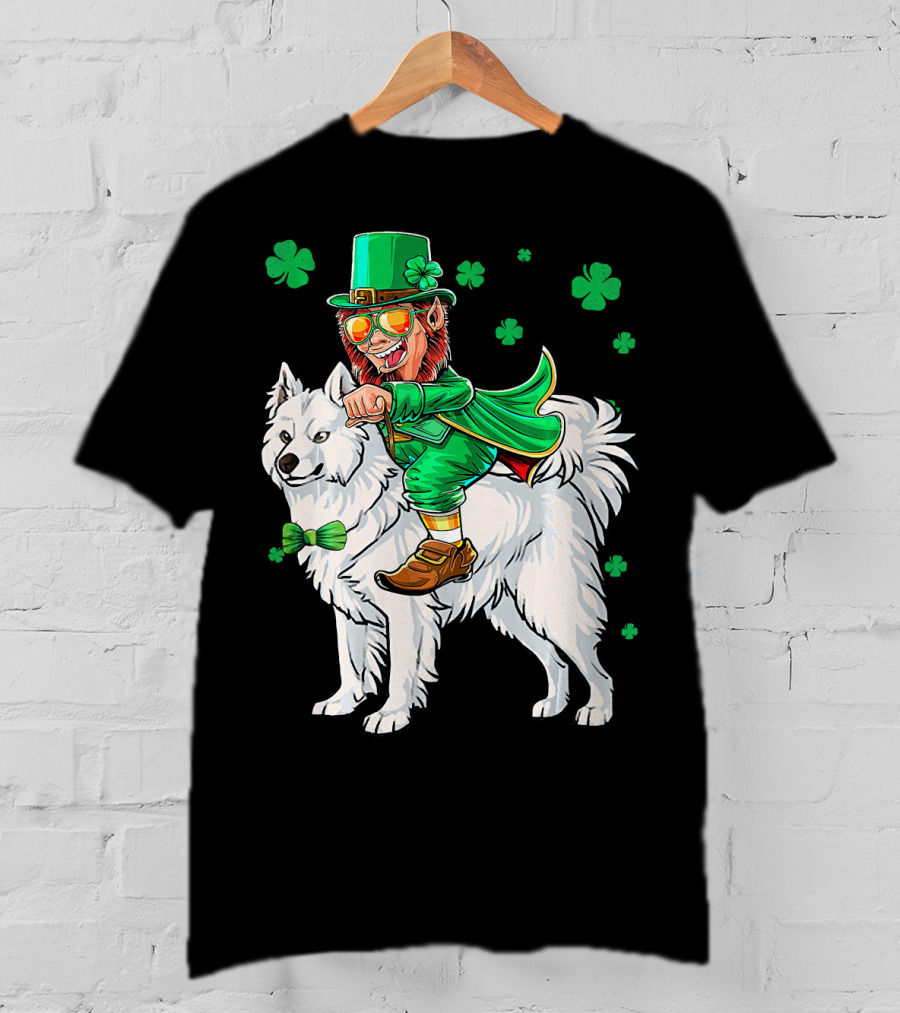 Leprechaun Riding Samoyed With Shamrocks St. Patrick's Day T-Shirt