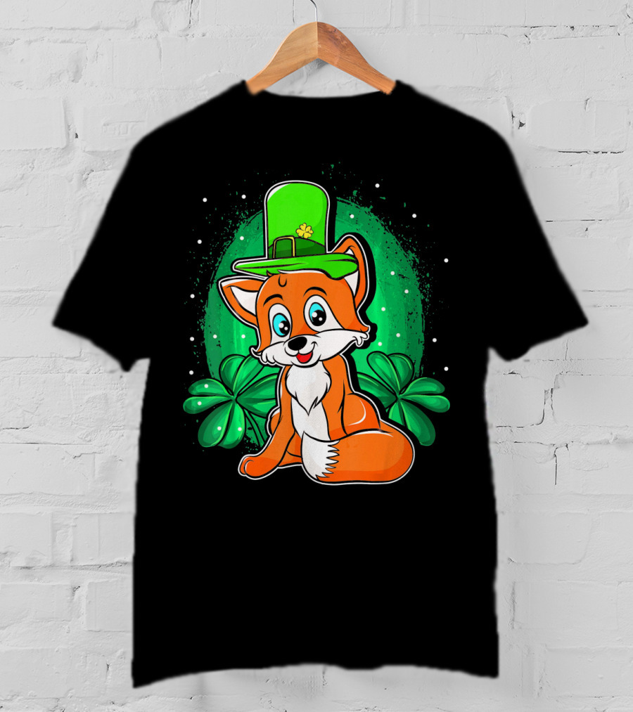 Four Leaf Clover Hat Fox Saint Patrick's Day T-Shirt