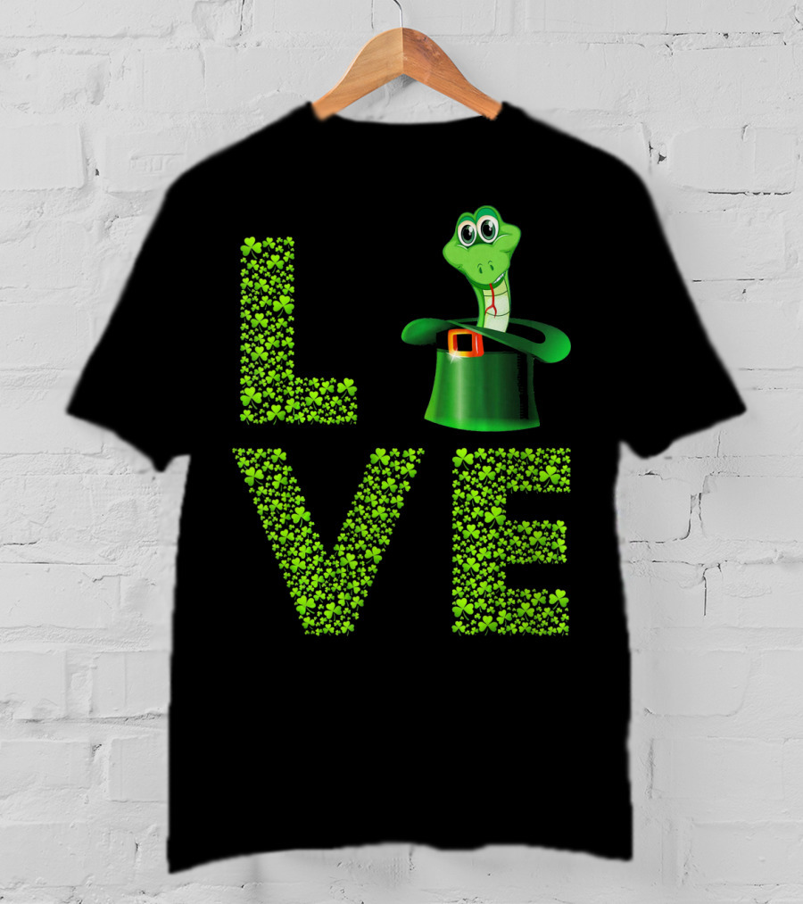 Love Snake St Patricks Day Shamrock Hat T-Shirt