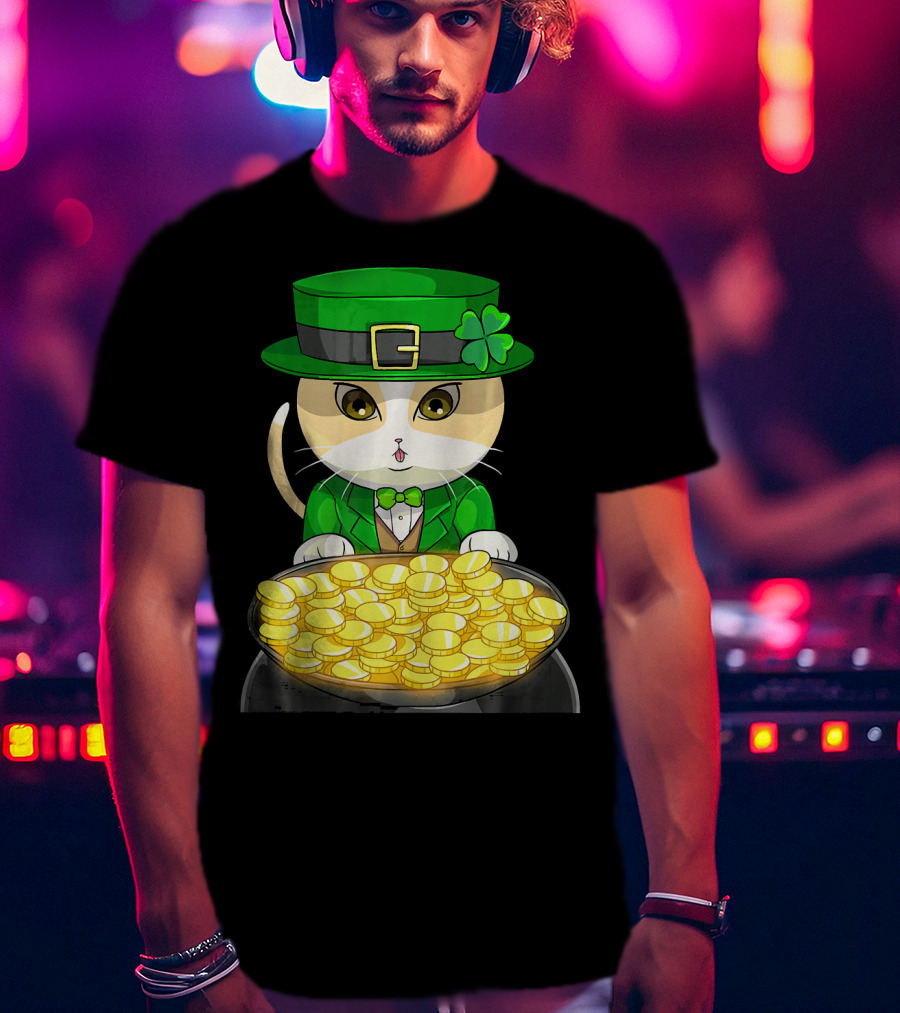 Exotic Cat Leprechaun With Pot Of Gold Funny Cat Lover T-Shirt