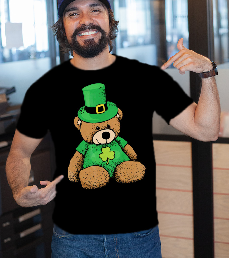 Irish Teddy Bear Shamrock Green Top Hat T-Shirt