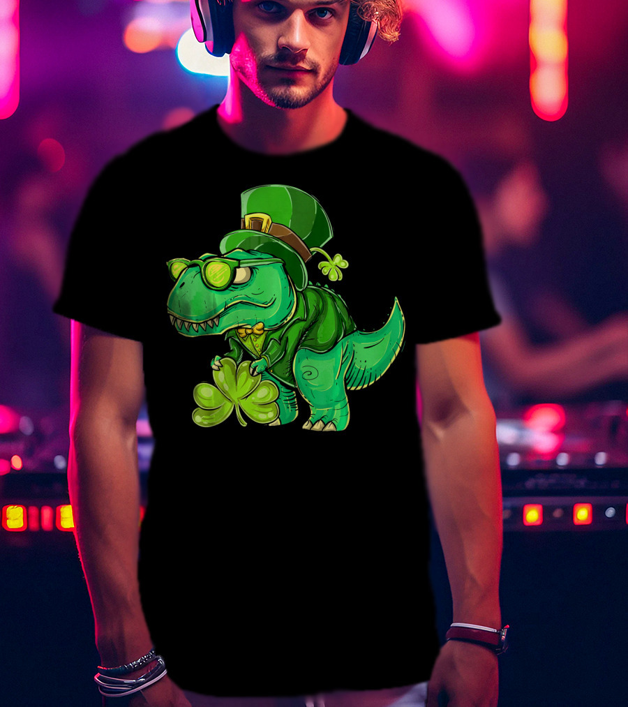 St Patricks Day Irish Dinosaur With Shamrock And Leprechaun Hat T-Shirt