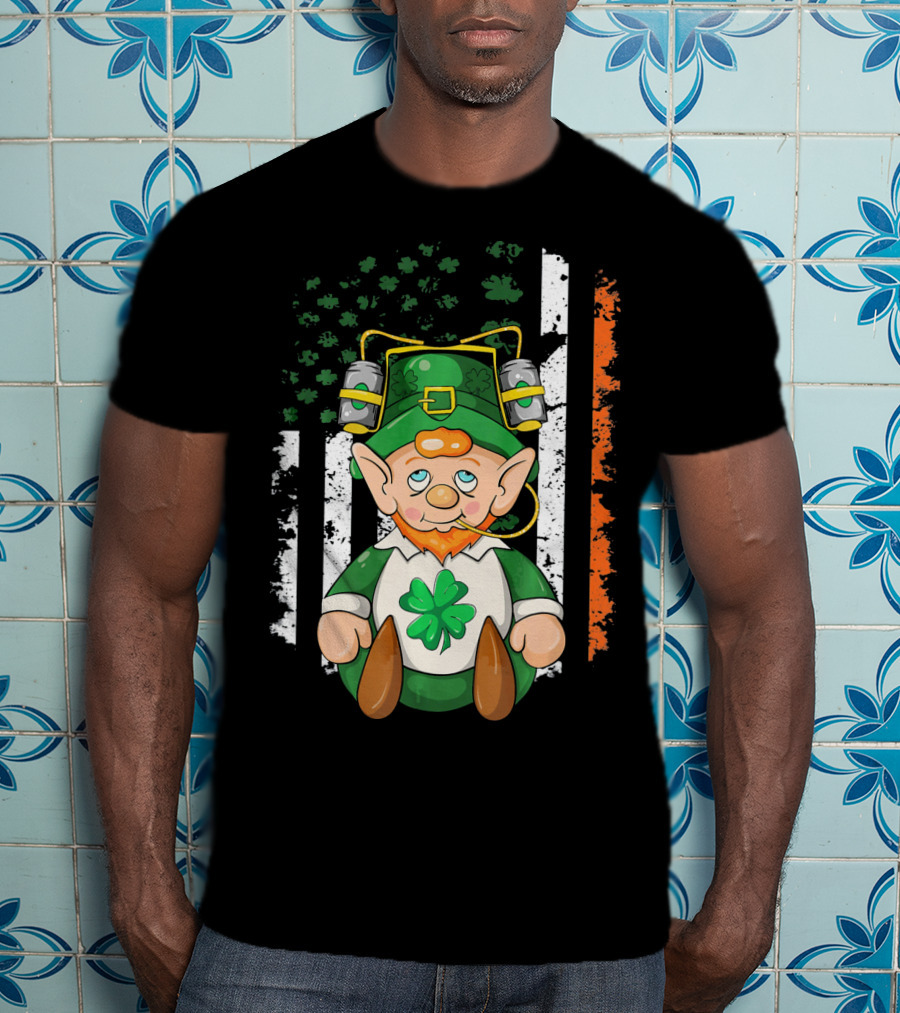 Irish American Flag Leprechaun St. Patrick's Day Clover T-Shirt