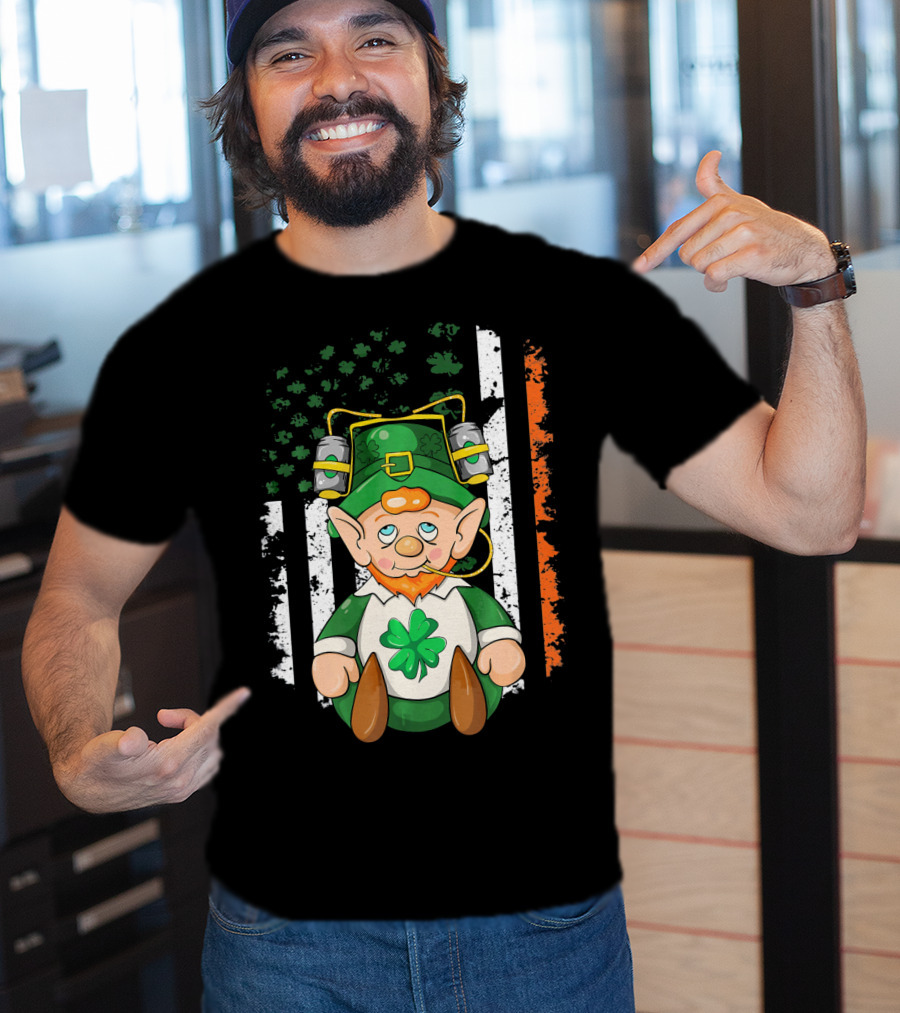 Irish American Flag Leprechaun St. Patrick's Day Clover T-Shirt
