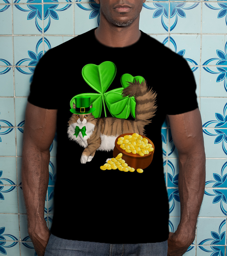 Norwegian Forest Cat Shamrock Gold T-Shirt