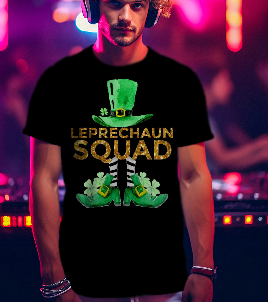 St Patricks Day Leprechaun Squad Gold Green Hat And Shoes T-Shirt