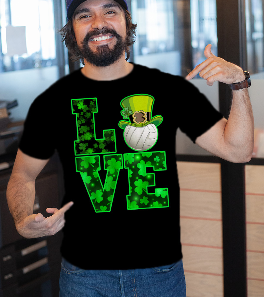 LOVE VOLLEYBALL Shamrock Leprechaun Hat T-Shirt
