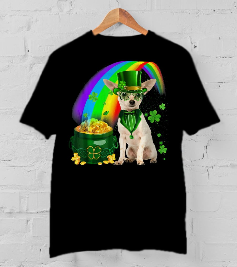Chihuahua Irish Leprechaun With Shamrock And Rainbow Coin Pot T-Shirt