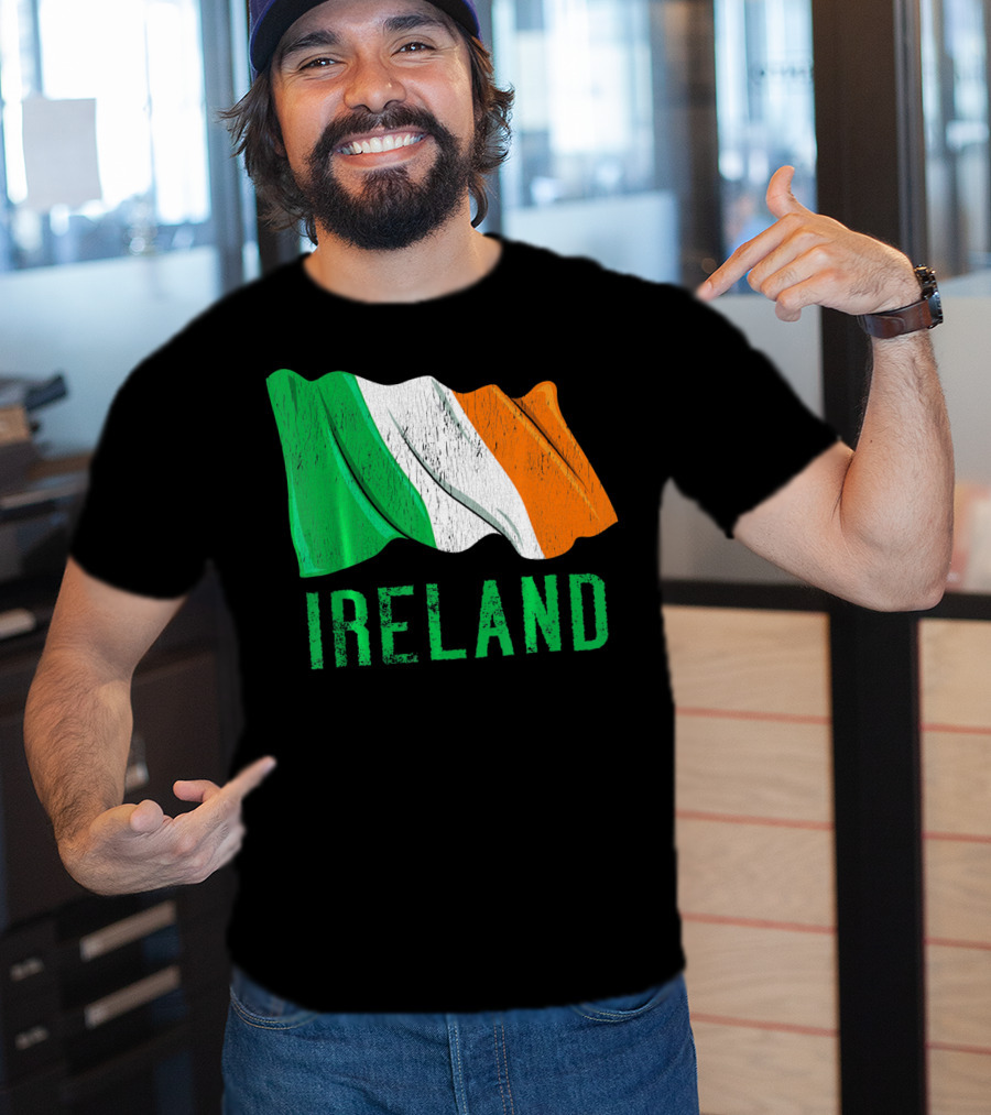Vintage Ireland Flag Irish Retro St. Pat Ireland T-Shirt