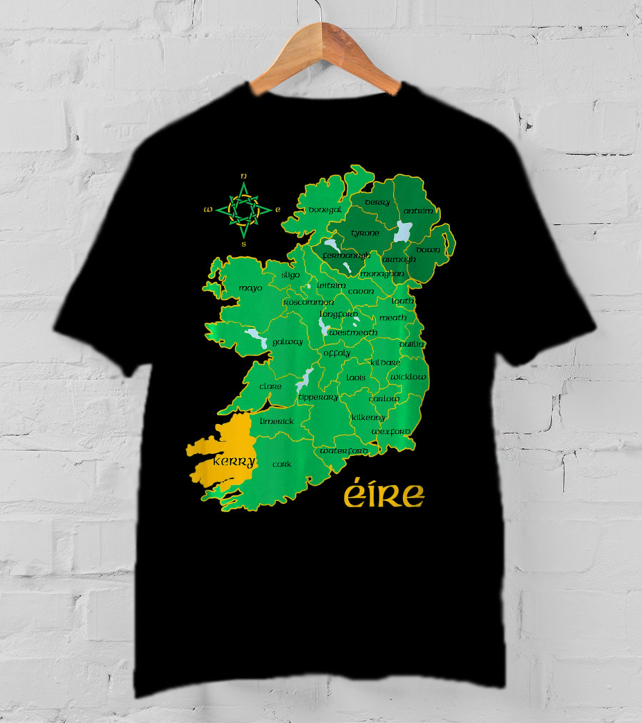 Kerry Ireland Éire Irish County Map Éire With Compass Rose T-Shirt