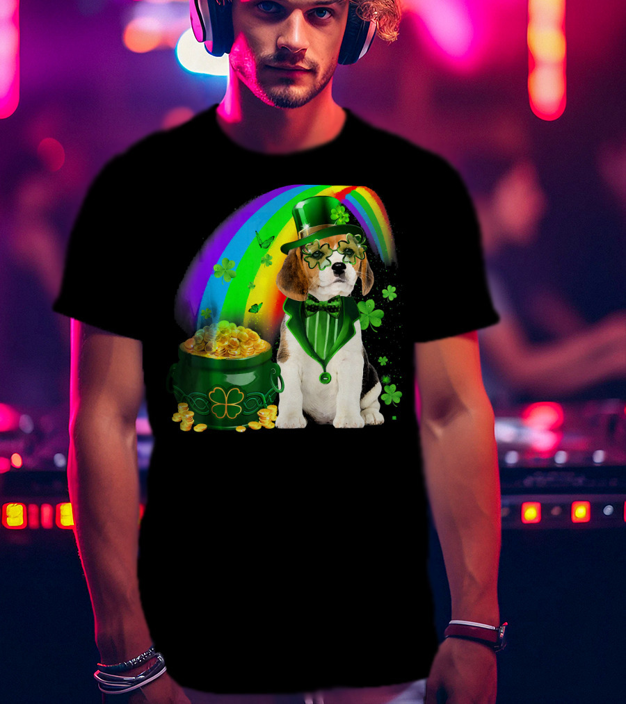 Beagle Dog Rainbow Leprechaun Hat Shamrock Coin Pot T-Shirt