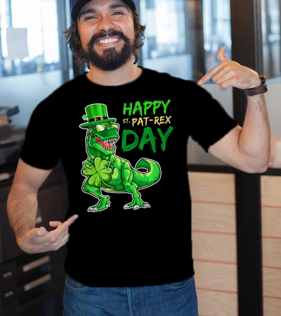 Happy St Pat Rex Day Saint Patricks Day Dinosaur With Shamrock And Green Hat T-Shirt