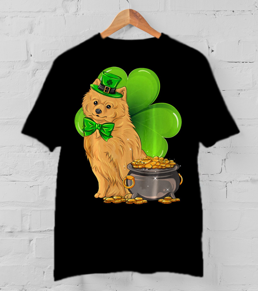 Pomeranian St Patricks Day Leprechaun Dog With Pot Of Gold And Clover T-Shirt