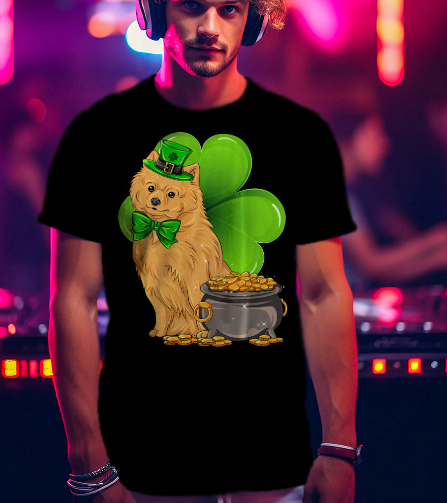 Pomeranian St Patricks Day Leprechaun Dog With Pot Of Gold And Clover T-Shirt