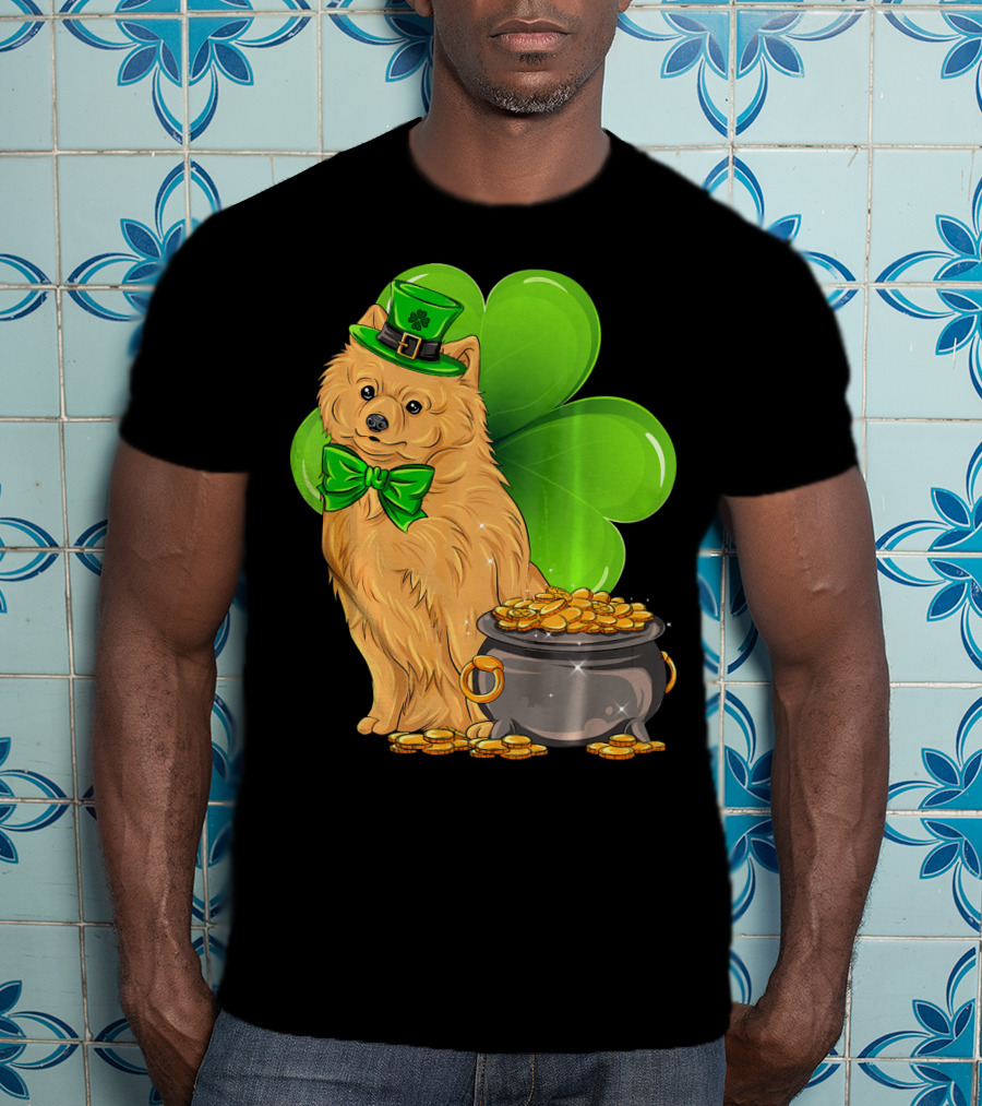 Pomeranian St Patricks Day Leprechaun Dog With Pot Of Gold And Clover T-Shirt